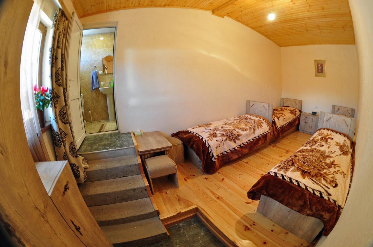 Saro B&B&Safari Tours Tat'ev Exterior foto